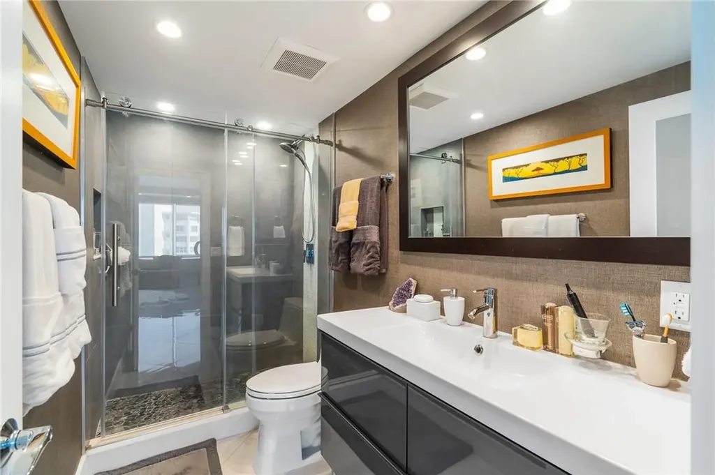 3233 NE 34th Street Fort Lauderdale FL 33308