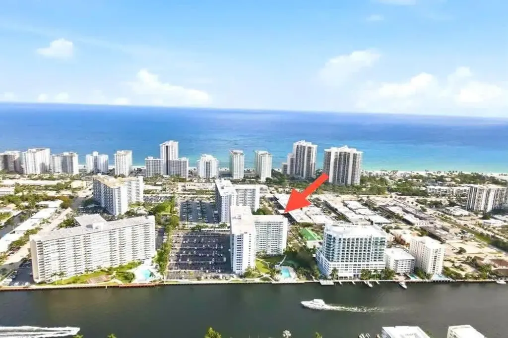 3233 NE 34th Street Fort Lauderdale FL 33308
