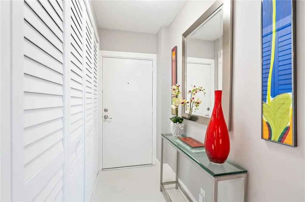 3233 NE 34th Street Fort Lauderdale FL 33308