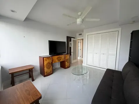 3233 NE 34th Street Fort Lauderdale FL 33308