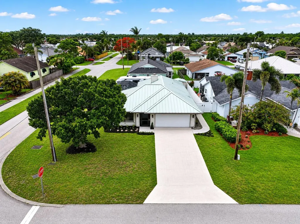 6208 Michael Street Jupiter FL 33458
