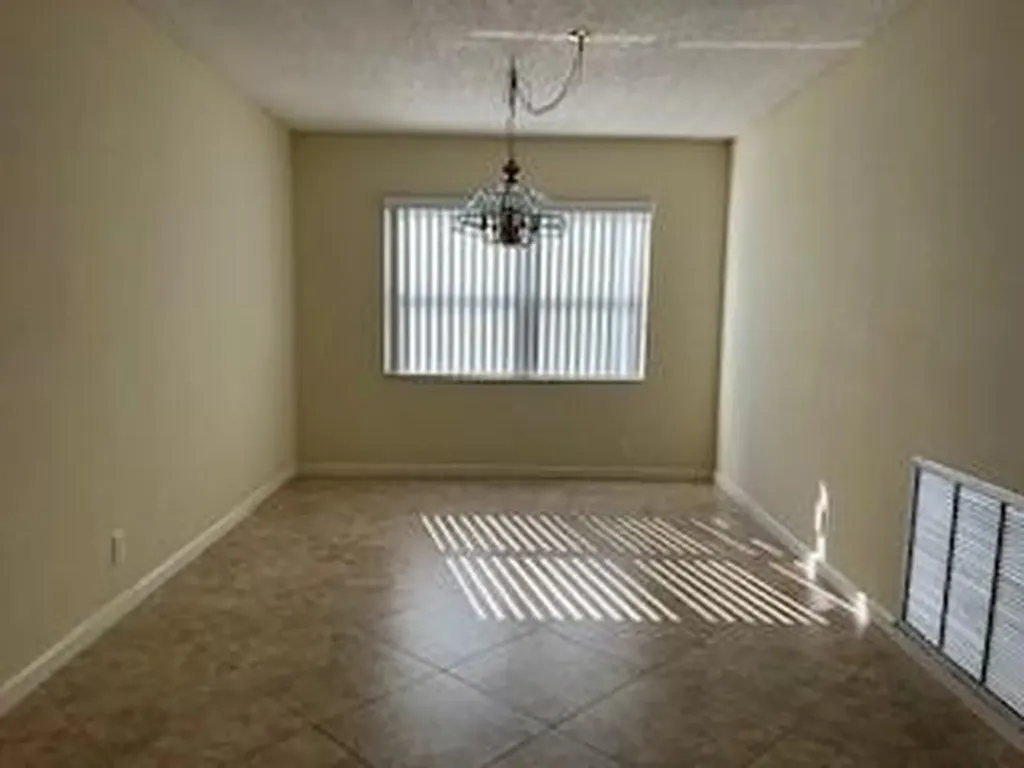 10631 NW 39th Street Coral Springs FL 33065