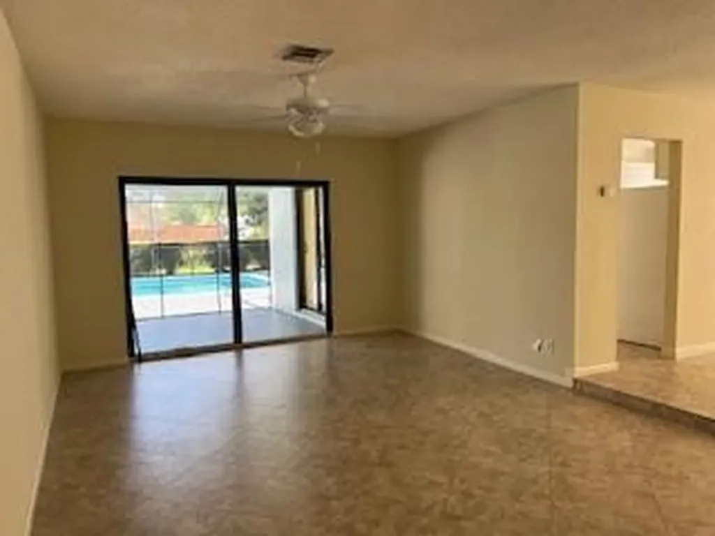10631 NW 39th Street Coral Springs FL 33065