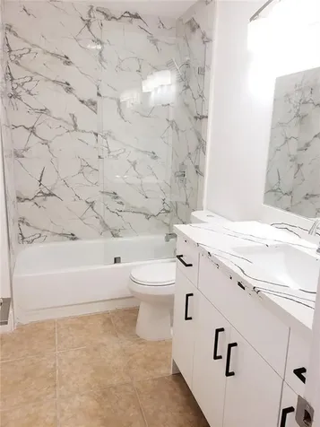 18338 NW 68th Avenue Hialeah FL 33015