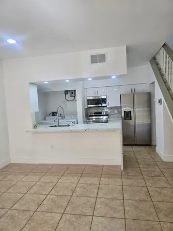 18338 NW 68th Avenue Hialeah FL 33015