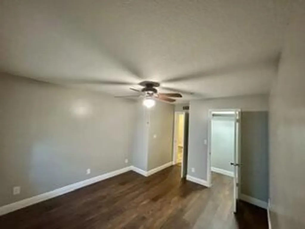 2305 N Congress Avenue Boynton Beach FL 33436