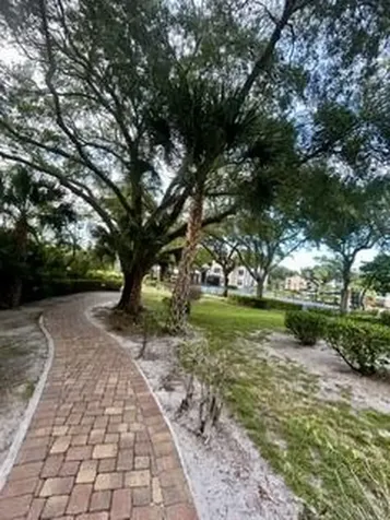 2305 N Congress Avenue Boynton Beach FL 33436