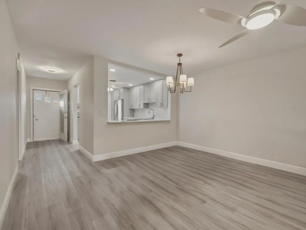 5800 W Fernley Drive W Greenacres FL 33415