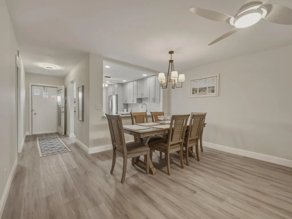 5800 W Fernley Drive W Greenacres FL 33415