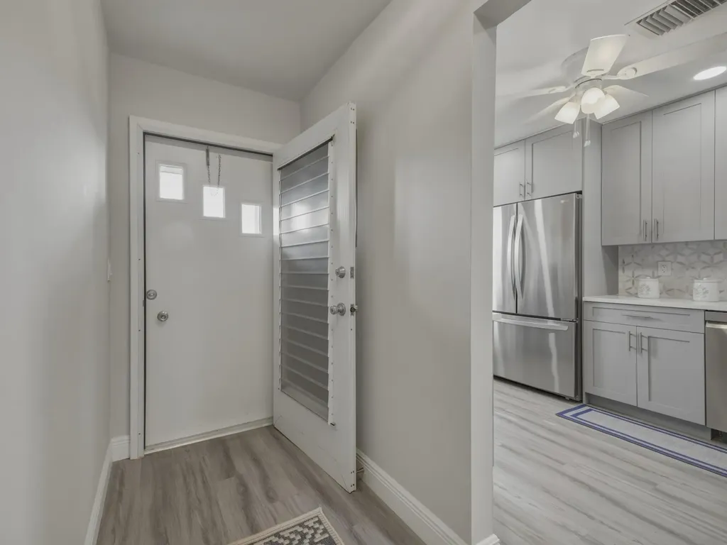 5800 W Fernley Drive W Greenacres FL 33415