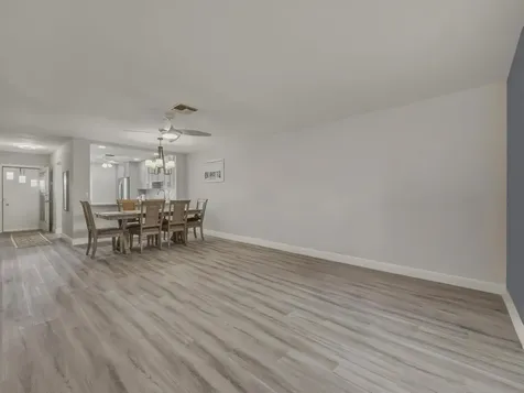 5800 W Fernley Drive W Greenacres FL 33415