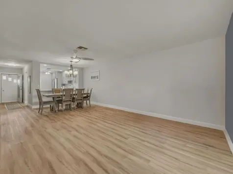 5800 W Fernley Drive W Greenacres FL 33415