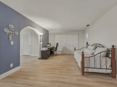 5800 W Fernley Drive W Greenacres FL 33415