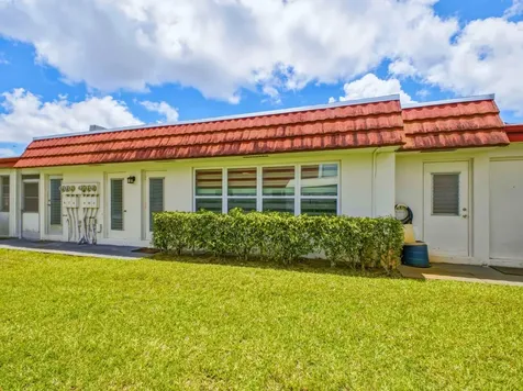 5800 W Fernley Drive W Greenacres FL 33415