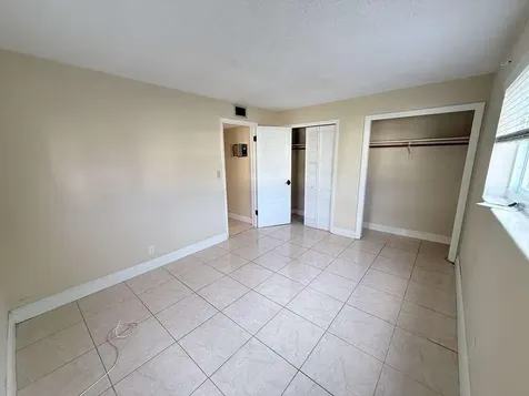 2210 Taylor Street Hollywood FL 33020