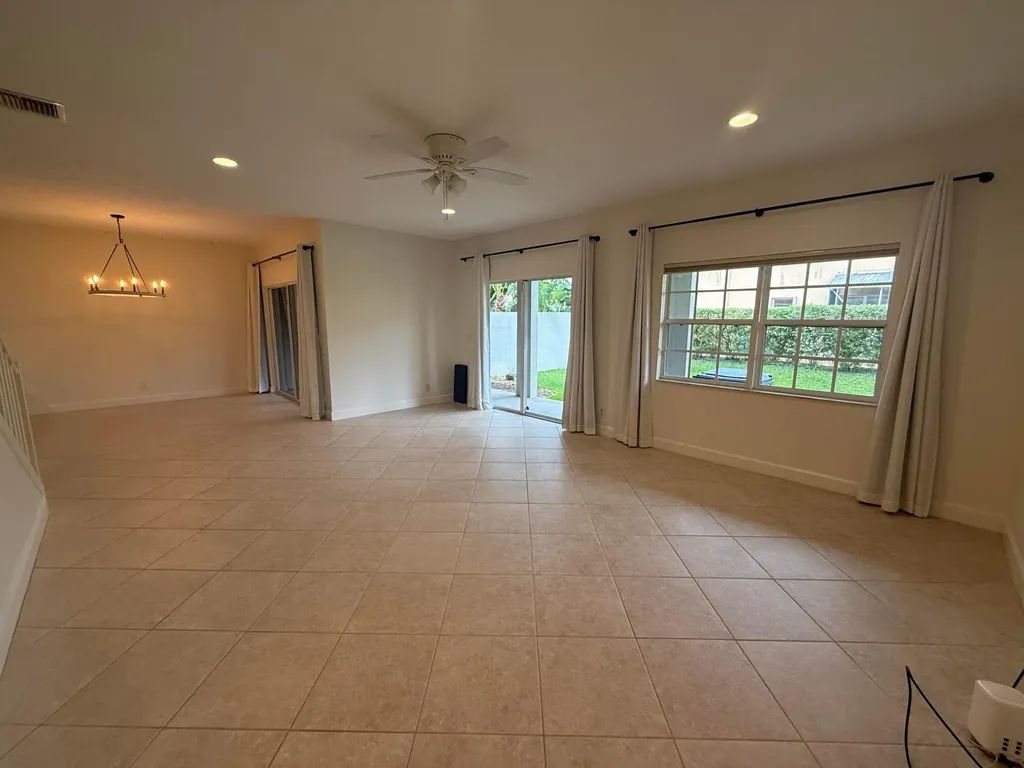 114 Owl Pointe Circle Jupiter FL 33458
