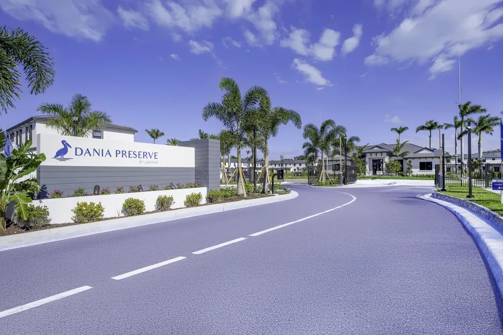 5838 Park Place Dania Beach FL 33312
