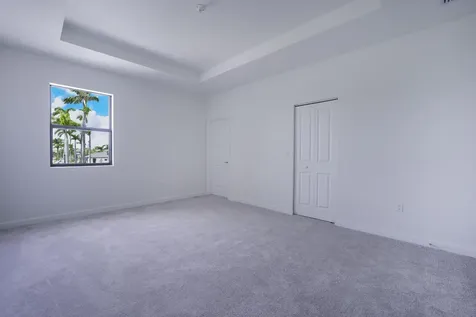 5838 Park Place Dania Beach FL 33312