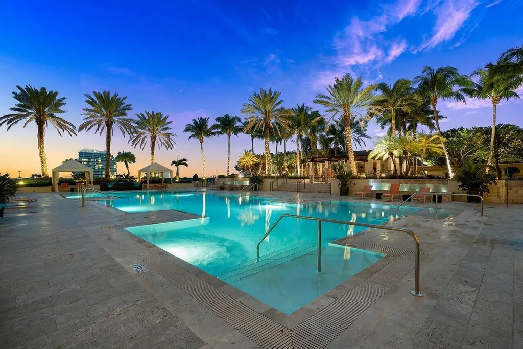 550 Okeechobee Boulevard West Palm Beach FL 33401