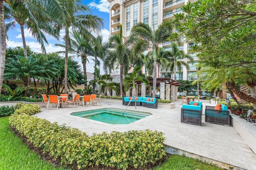 550 Okeechobee Boulevard West Palm Beach FL 33401