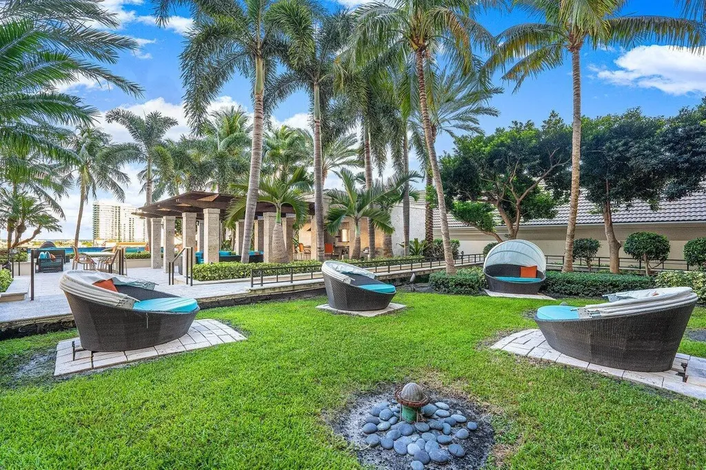550 Okeechobee Boulevard West Palm Beach FL 33401
