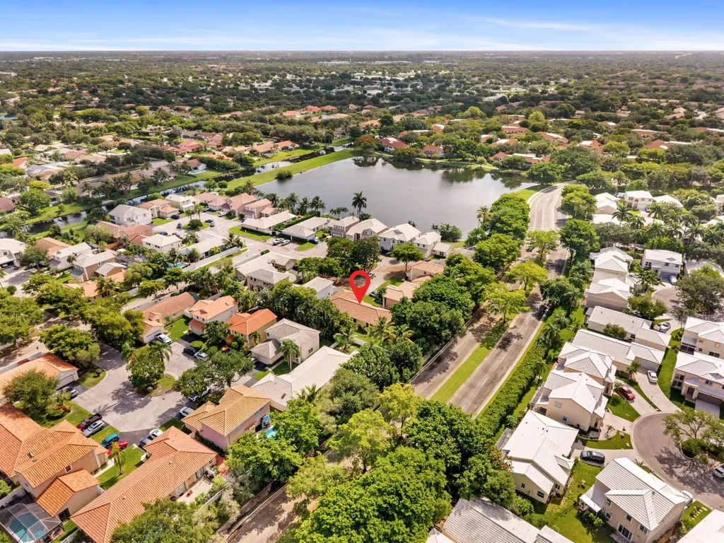 9532 NW 9th Court Plantation FL 33324