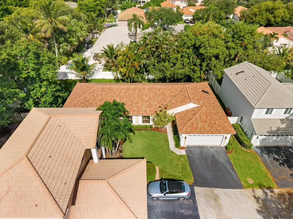 9532 NW 9th Court Plantation FL 33324