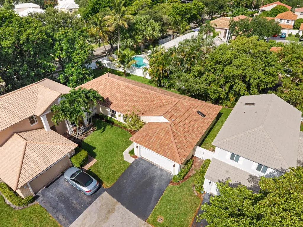 9532 NW 9th Court Plantation FL 33324