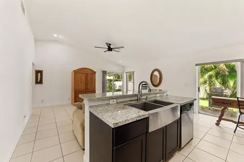 9532 NW 9th Court Plantation FL 33324