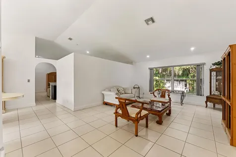 9532 NW 9th Court Plantation FL 33324