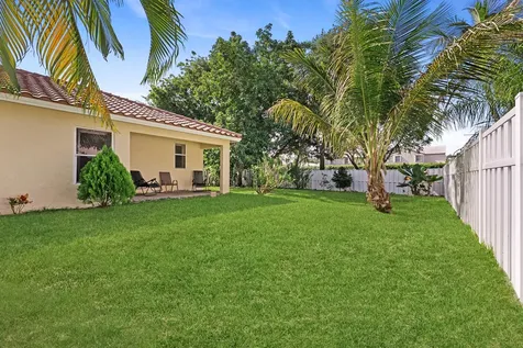 9532 NW 9th Court Plantation FL 33324