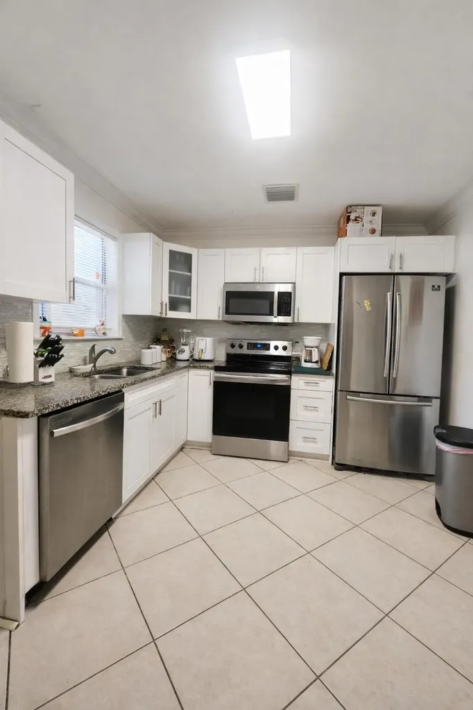 2018 S 10th Street Fort Pierce FL 34950