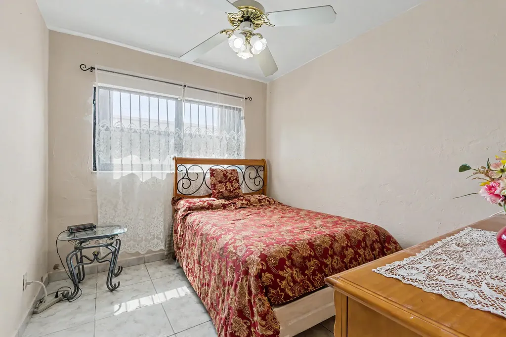 6417 SW 23rd Street Miramar FL 33023