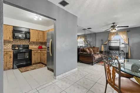 6417 SW 23rd Street Miramar FL 33023