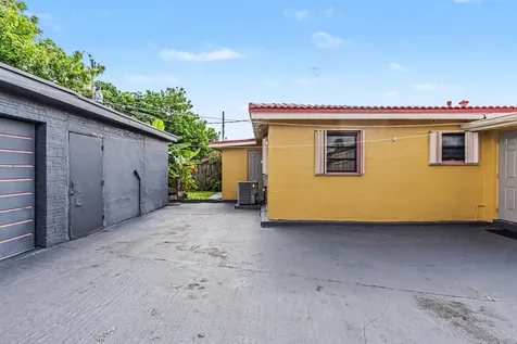 6417 SW 23rd Street Miramar FL 33023