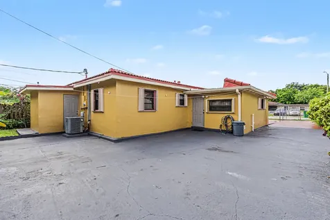 6417 SW 23rd Street Miramar FL 33023