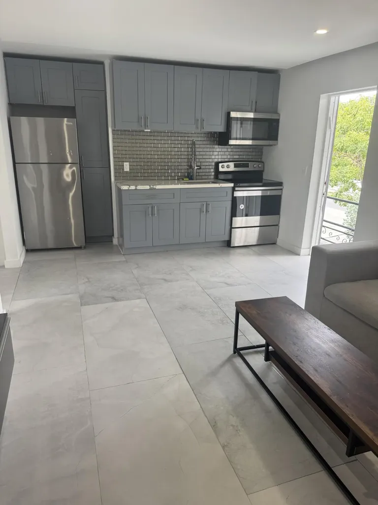 2201 Greene Street Hollywood FL 33020