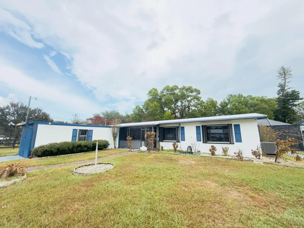 4221 Rose Lane NE Fort Pierce FL 34982