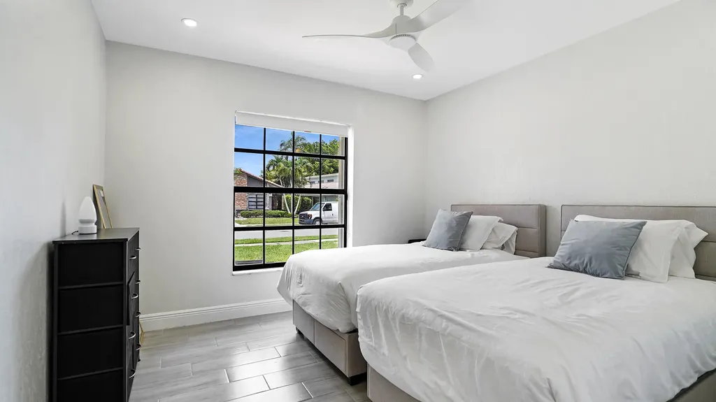 10131 Camelback Lane Boca Raton FL 33498