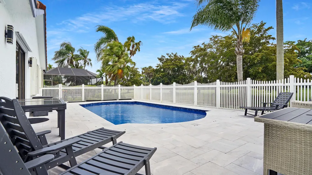 10131 Camelback Lane Boca Raton FL 33498
