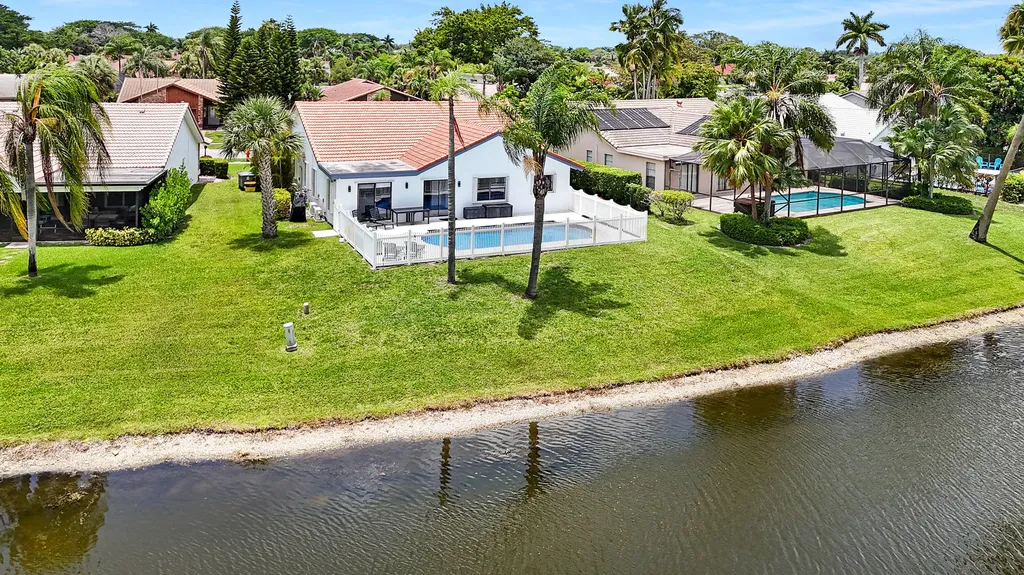 10131 Camelback Lane Boca Raton FL 33498