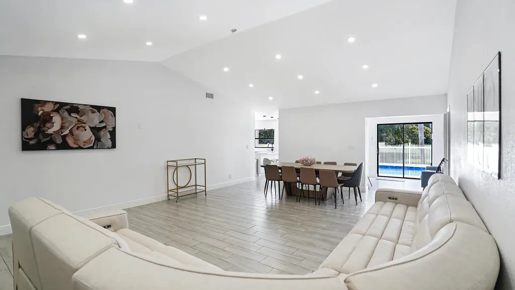 10131 Camelback Lane Boca Raton FL 33498
