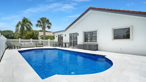 10131 Camelback Lane Boca Raton FL 33498