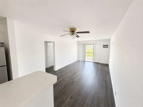 510 Lake Shore Drive Lake Park FL 33403