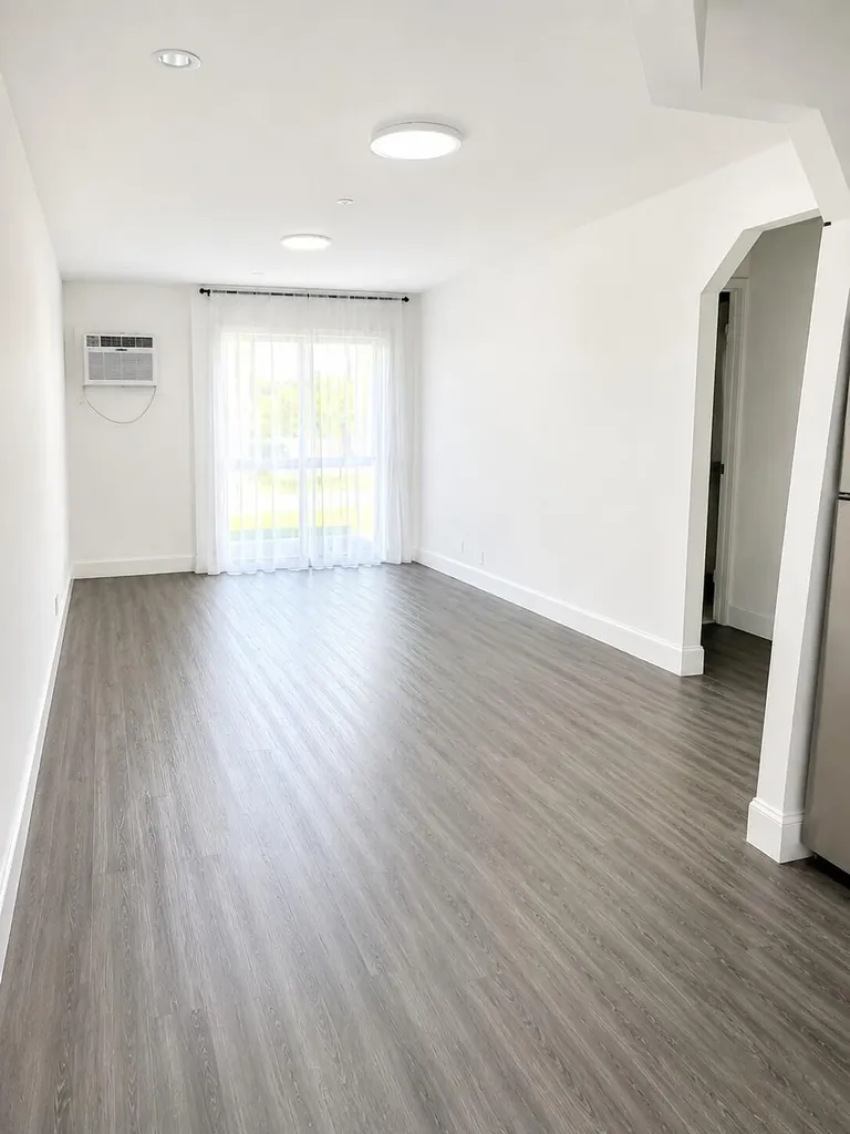 510 Lake Shore Drive West Palm Beach FL 33403