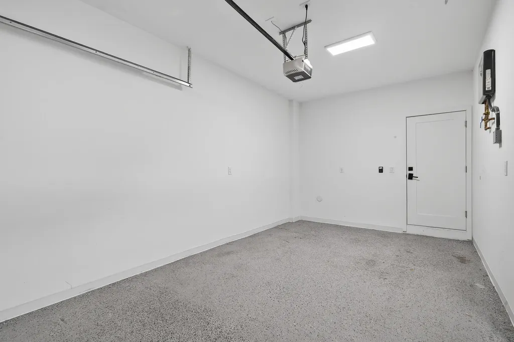 913 NE 15th Street Fort Lauderdale FL 33304