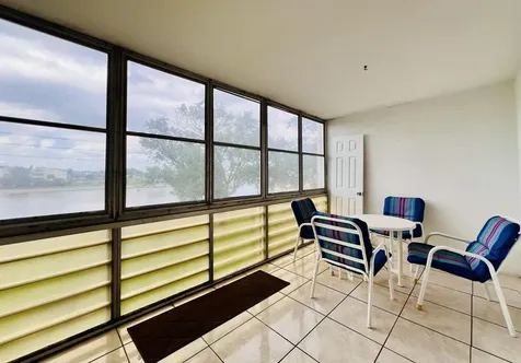 330 Southampton B West Palm Beach FL 33417