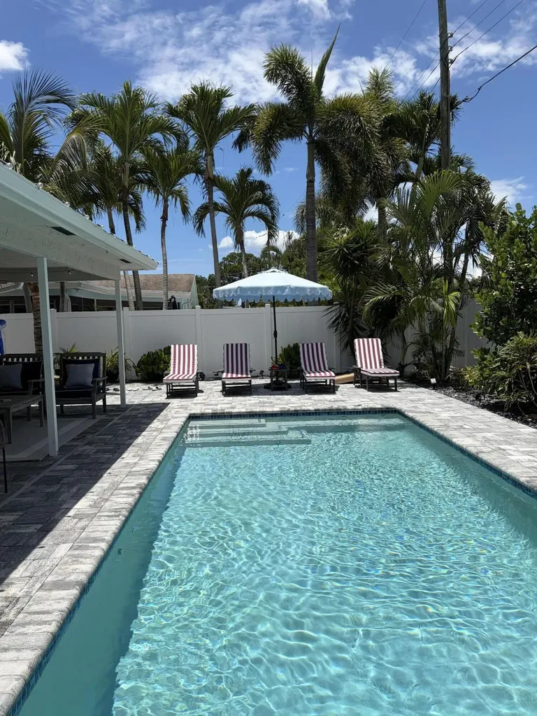 2527 SW 12th Street Boynton Beach FL 33426