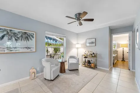 2527 SW 12th Street Boynton Beach FL 33426