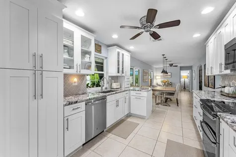 2527 SW 12th Street Boynton Beach FL 33426